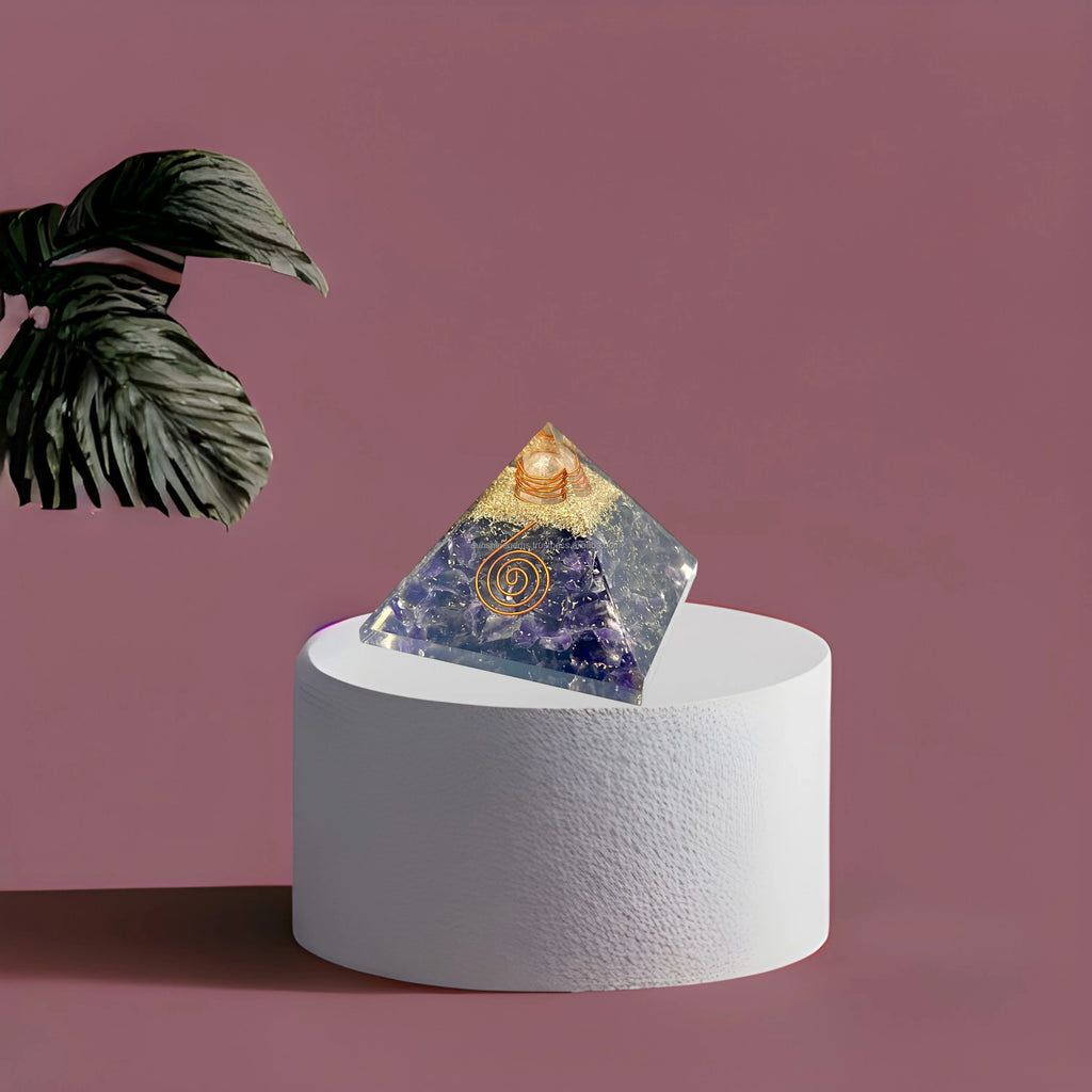 Pyramide d'Orgonite Améthyste